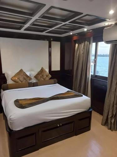 Cairo Hotel | الباخرة نايل كروز