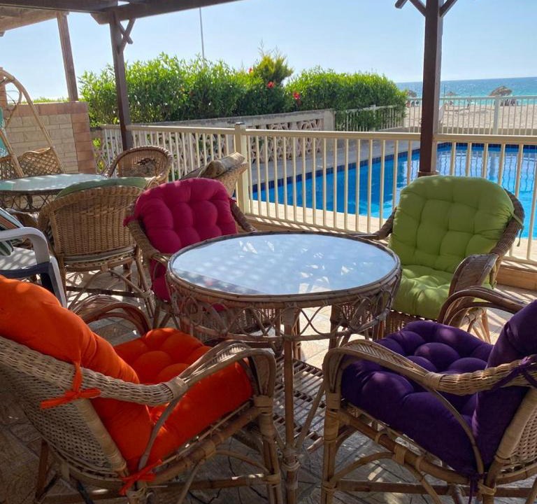 Borg el Arab Ski Chalet | شالية بقرية زمردة صف أول بحر