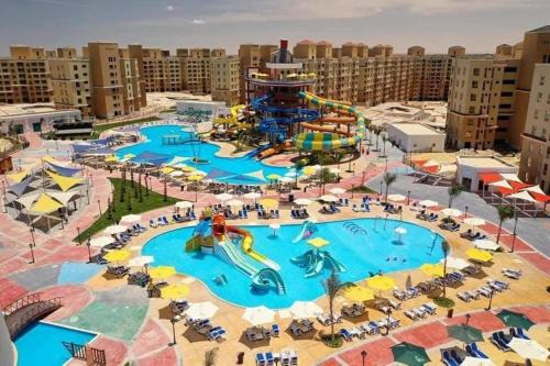 Al Alamayn Apartment | شاليه بقرية اكوافيو