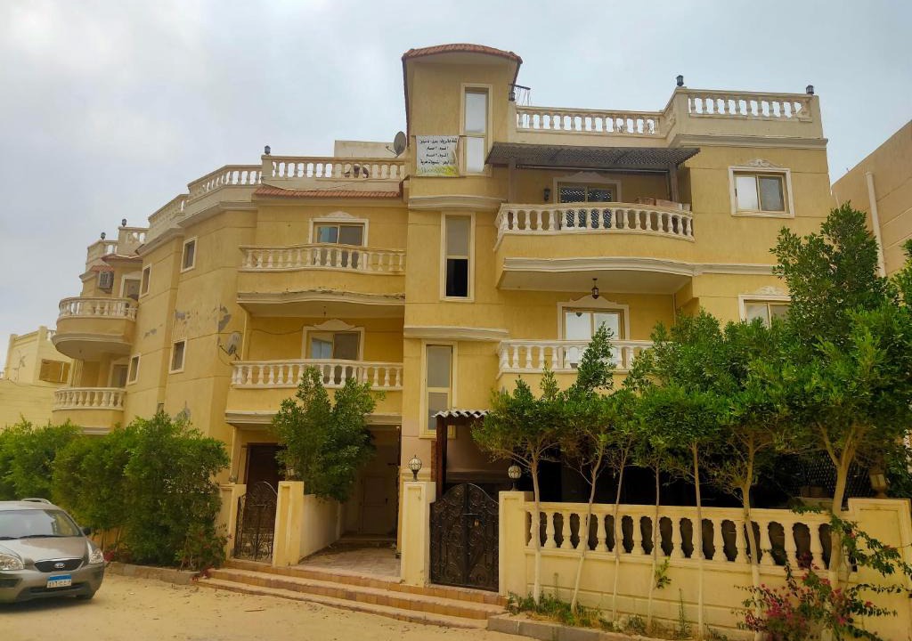 Dawwar Saqr Apartment | شاليه عايدة بيتش مكيف للعائلات فقط