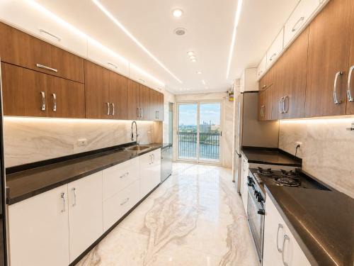 Cairo Apartment | شقة فاخرة واسعة بإطلالة على النيل