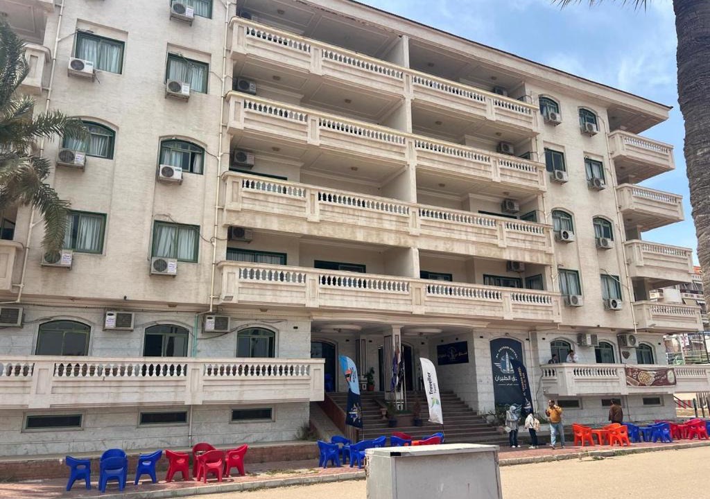Ras El Bar Hotel | فندق الطيران