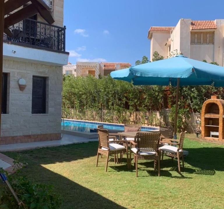 Borg el Arab Villa | فيلا بحديقة و مسبح خاص بقرية رمسيس