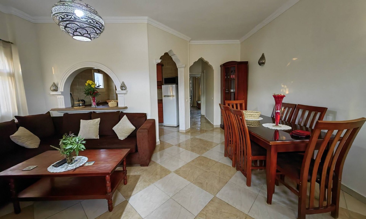 Al Mamsha El Seyahi Apartment | 02 BR apartment with a private roof terrace