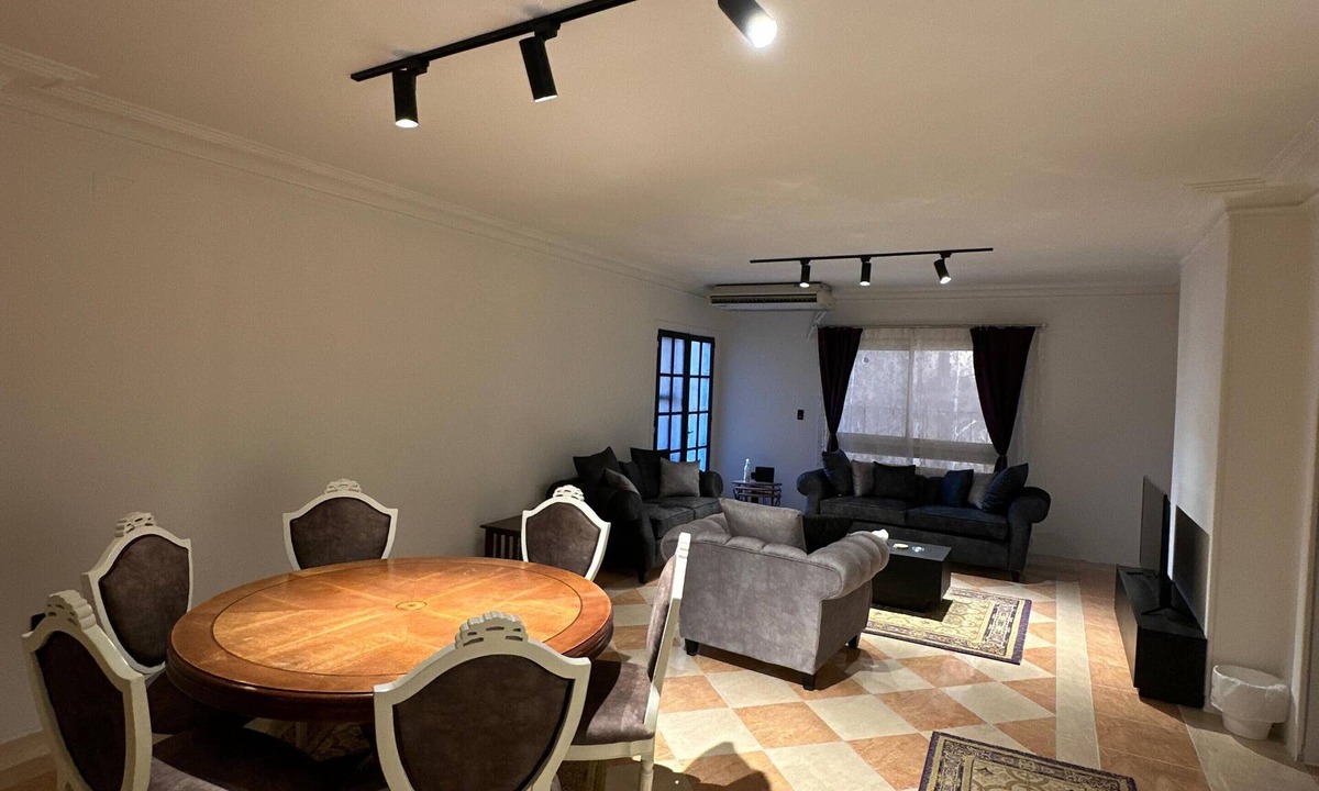Nasr City Apartment | 1BR + Workspace - In The Heart of CAI/Nasr-city
