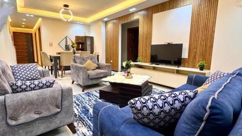 Al-Basatin Apartment | 3 Bedroom Luxury Apartment-Maadi 2