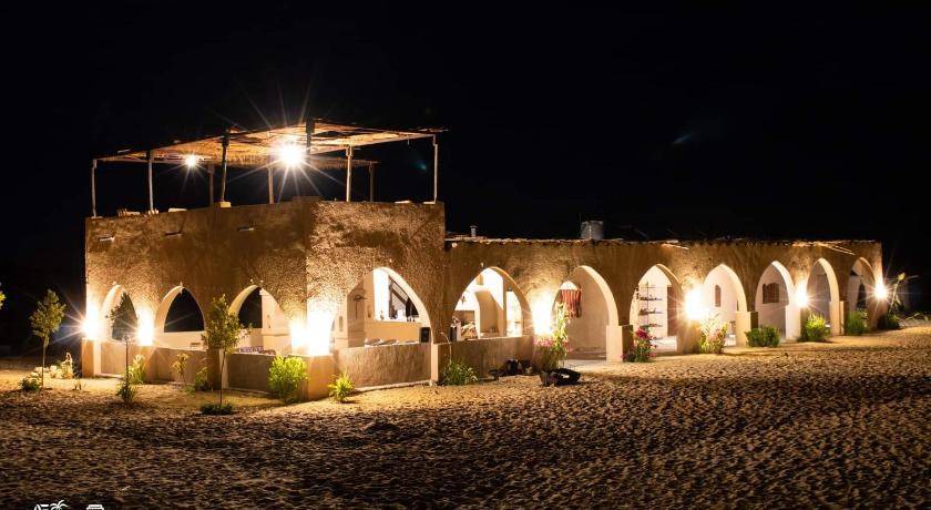 Siwa Other | 30 m² Tent ∙ 3 guests