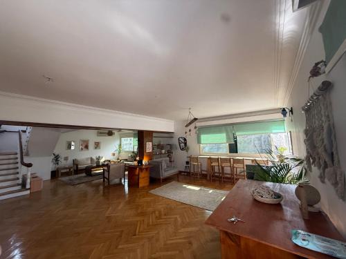 Al-Basatin Apartment | A Bohemian Duplex