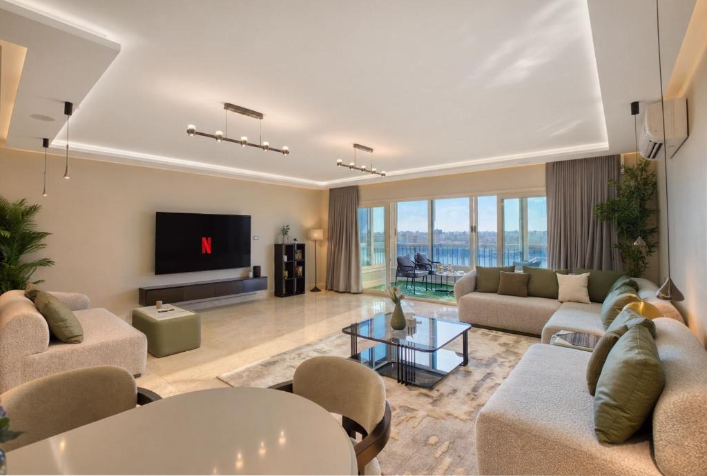 Cairo Apartment | Cairo Homes Stylish 2BR Nile View Apartment