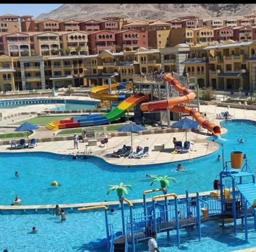 Ras Sudar Apartment | Caribbean Porto Aquapark View Family Only