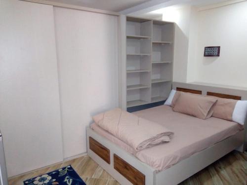 Village Road Apartment | Cecelia apartment