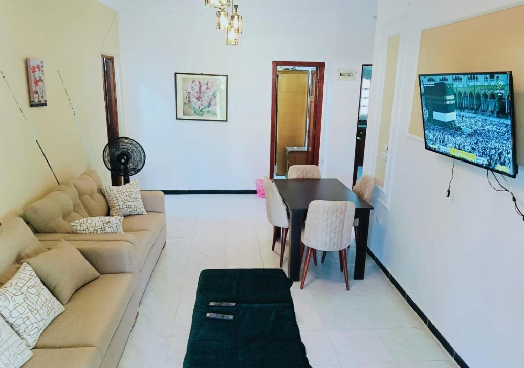 Ar-Raml 1 Ski Chalet | Chalet in marina5 3bedroom