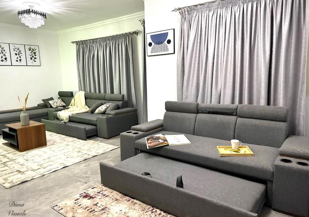 Ash-Shruq Apartment | Charming 3 Beds Apartment in elegant Villa Prime Location in Shorouk City
