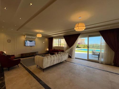 Marina El Alamein Ski Chalet | Cool Large Chalet in Marina 5, North Coast - 7 Br