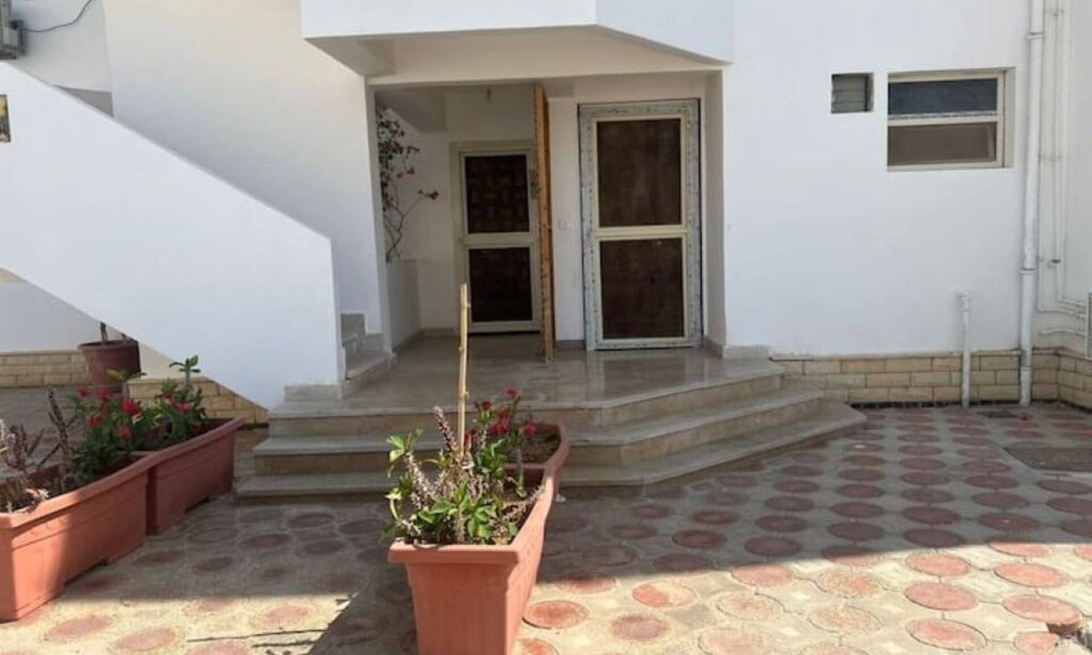 Abu Radis Apartment | Cottage with gardennn