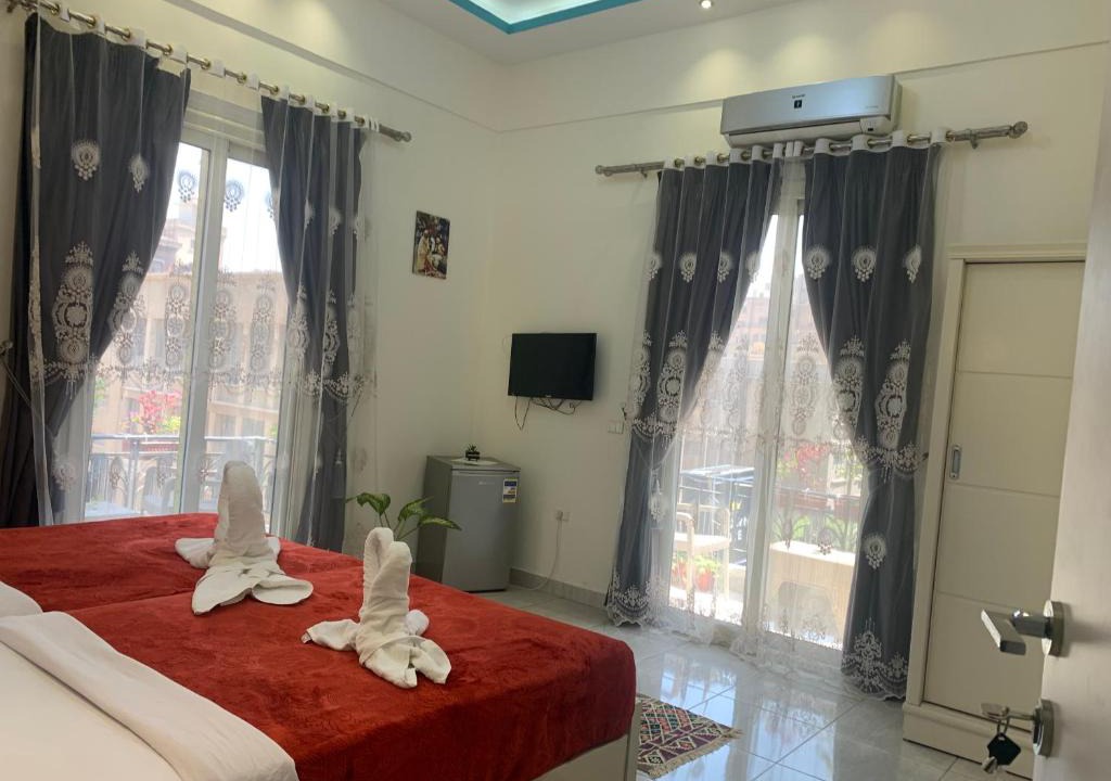 Abdin Hotel | Crown Hotel