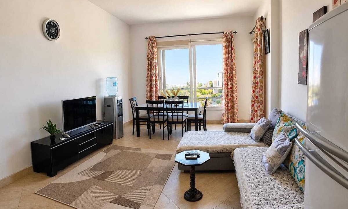 Marsa Matruh Ski Chalet | Delightful 2-bedroom chalet with Sea View in Amwaj