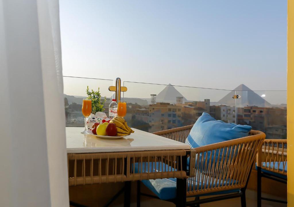 Kafrat al Jabal Bed & Breakfast | Diamond Pyramids View Inn