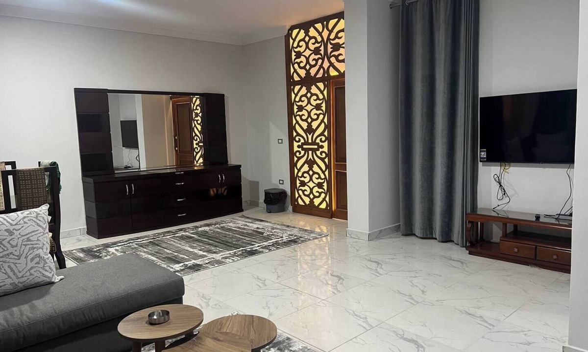 6th of October City Apartment | Elite House: Garden Oasis 3BR – Mall of Arabia