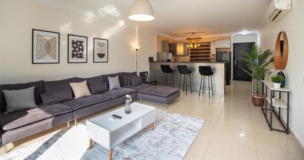 Heliopolis Apartment | George's Luxury Studios