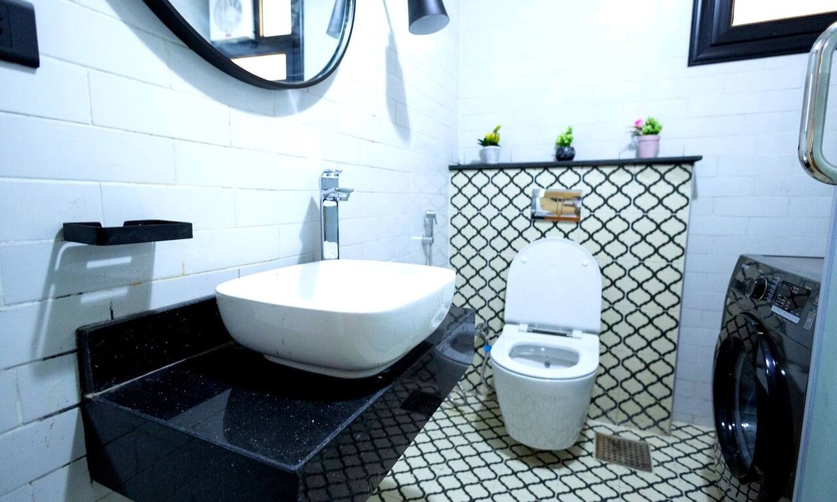 Heliopolis Apartment | Heliopolis 2 Bedrooms Apartments with Huge Patio - 10 Minutes to Airport