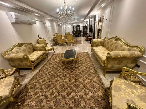 Heliopolis House | Heliopolis Comfort Rooms