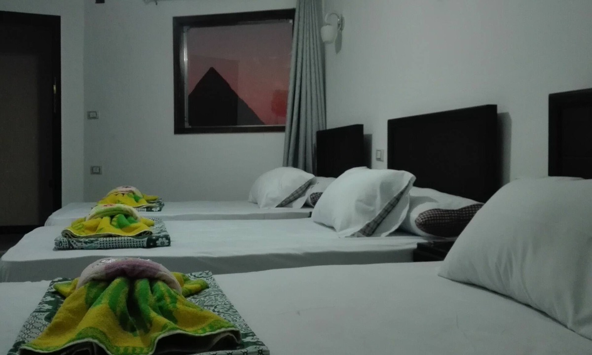 Al Haram House | Horus Guest House Pyramids View B&B