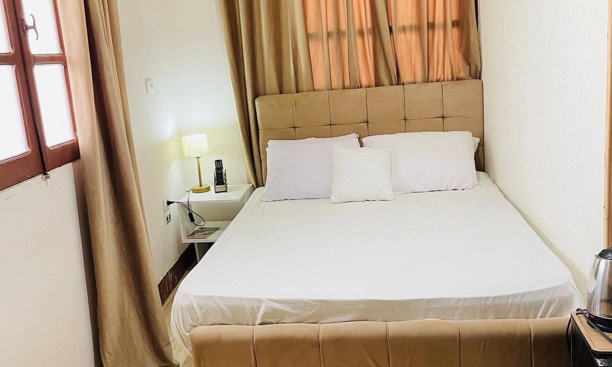 Al Haram Bed & Breakfast | Kemt pyrimds view