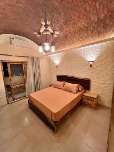 Sheraton Road -Sakkala Apartment | Komfortowy apartament na dachu w sercu miasta