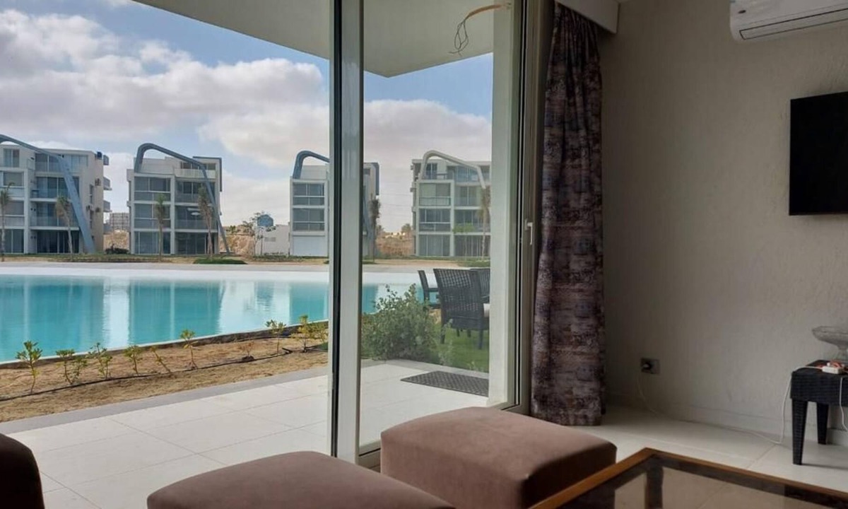 Zawiyat 'Abd al Mun'im Ski Chalet | Lagoon view 3 br garden fouka bay TW2AG