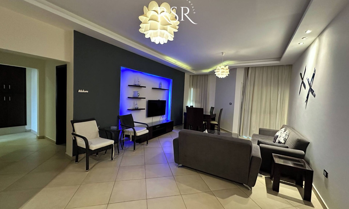 Al Mamsha El Seyahi Apartment | Luxurious apartment with a stunning sea view