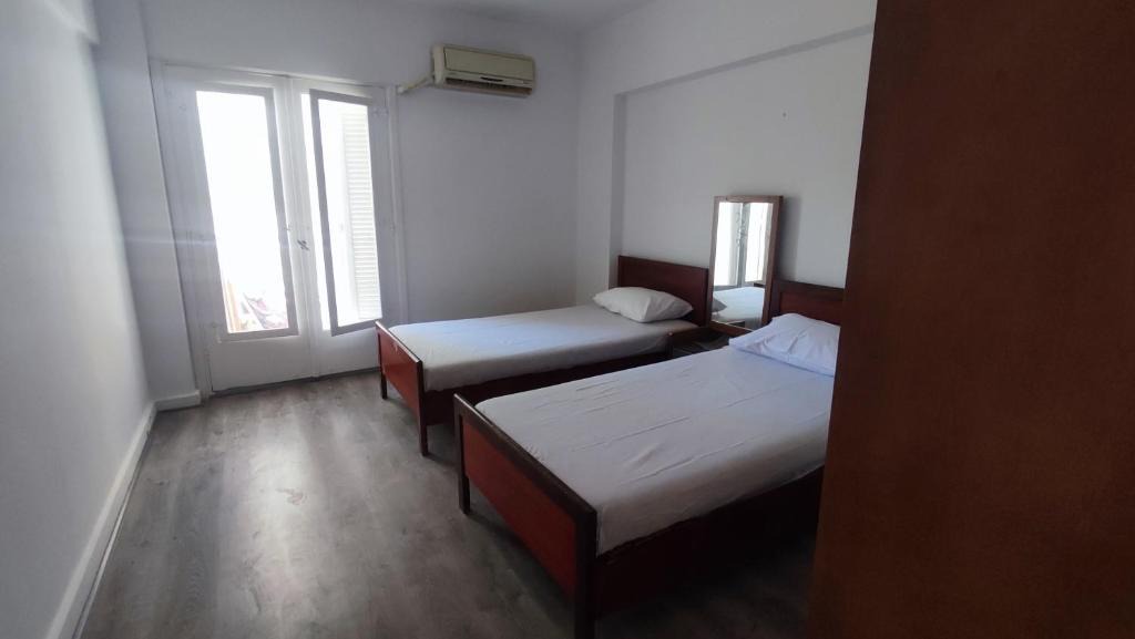 Al-Muntazah Apartment | Mamorah beach , 3 bedrooms & living room, families only