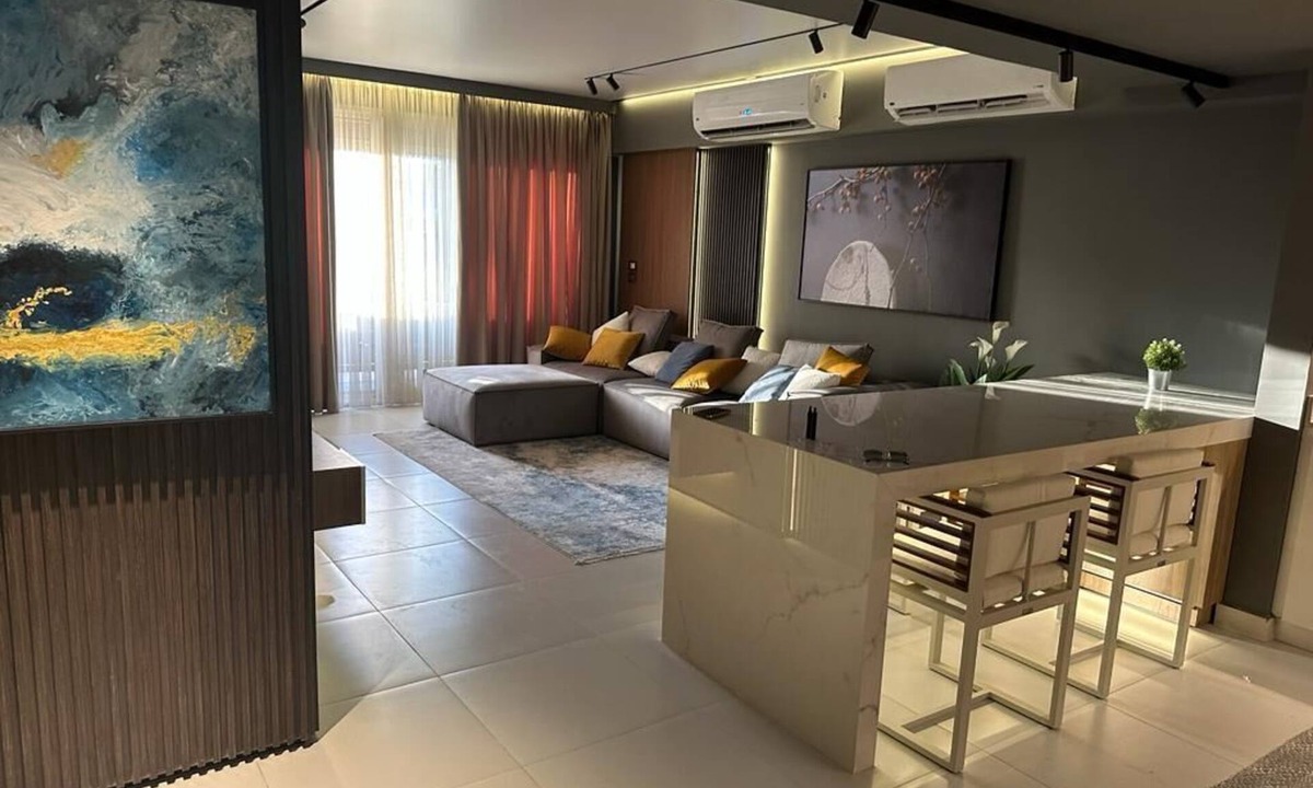 Port al-Basal Ski Chalet | Marassi Marina 2BDR Luxery Modern Style pool View