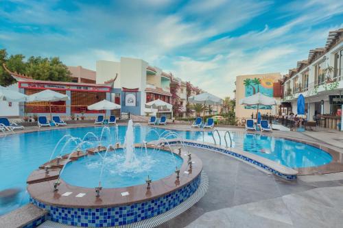 Sheraton Road -Sakkala Resort | MinaMark Beach Resort for Families and Couples Only