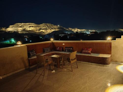 Luxor Hotel | Nefertari Palace apartments
