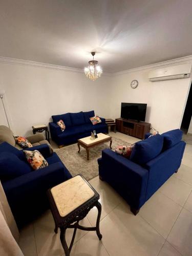 Heliopolis Apartment | Ocean blue Heliopolis Apartment 02