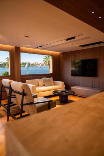 Luxor Boat Rental | ORO Luxury Dahabiya Nile Cruise Luxor to Aswan