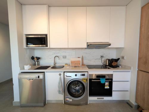 Soma Bay Apartment | Panoramic Seaview Somabay 1BR Apartment in Mesca