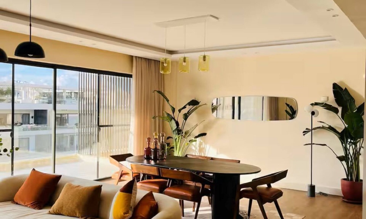 New Cairo Apartment | Penthouse w/Private Rooftop Pool & Lake Views
