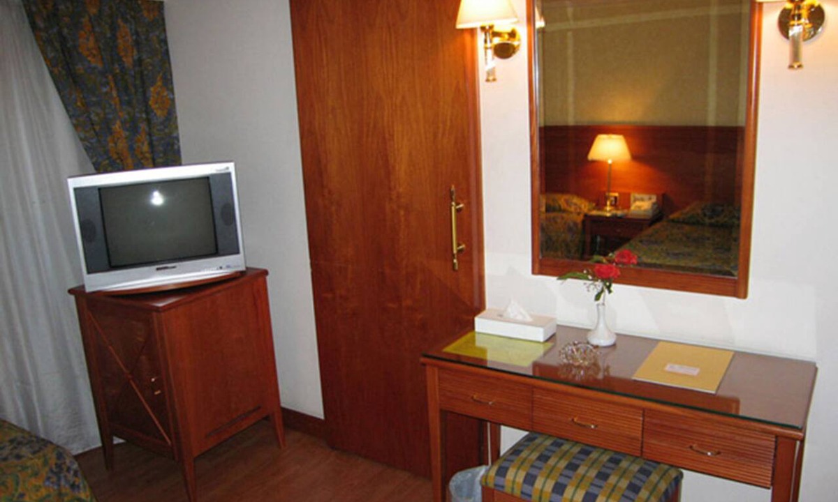 Luxor Hotel | Philippe Luxor Hotel