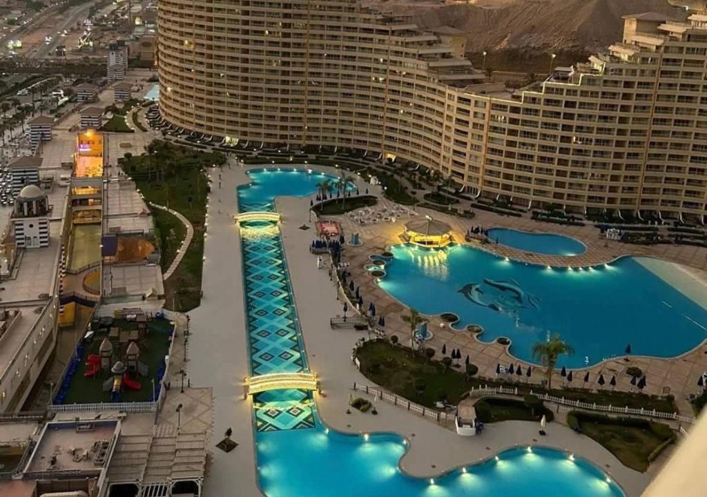Ras Sudar Apartment | porto elsokhna pyramids sea view by Joudy