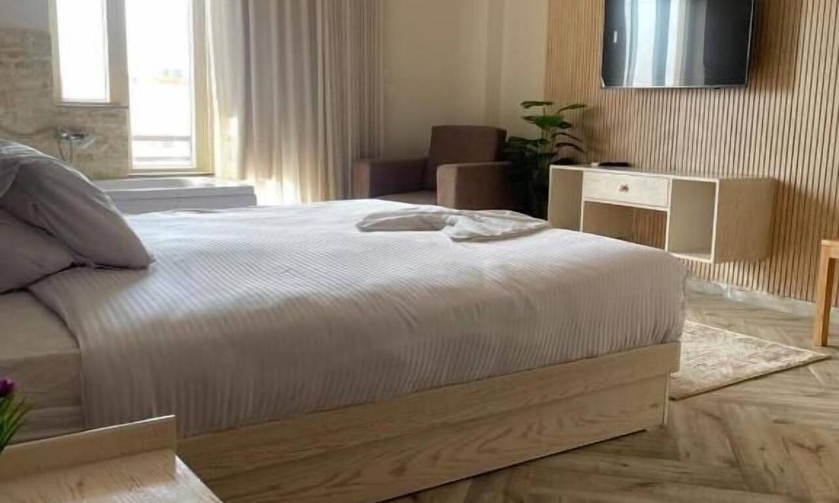 Kafrat al Jabal Hotel | Premium Pyramids Palace INN