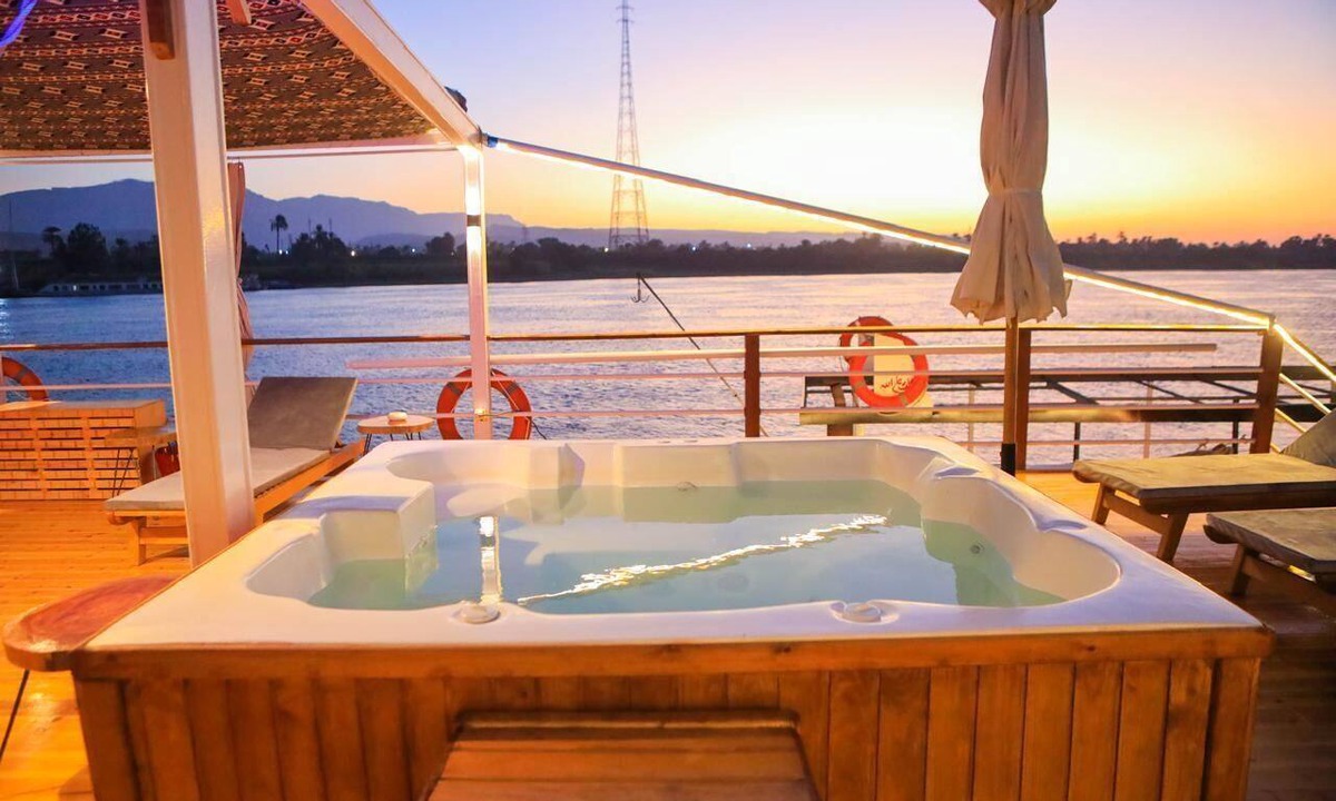 Luxor Boat Rental | Prime Solar Eclipse Viewing: Luxury Nile Dahabiya Boat