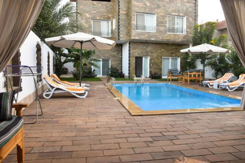 Luxor Apartment | Quiet Corner Apartment