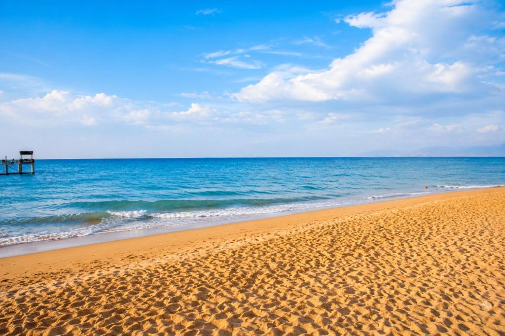 Ain Sokhna Apartment | Relax Stays at Marina Wadi Degla , Breakfast & Dinner