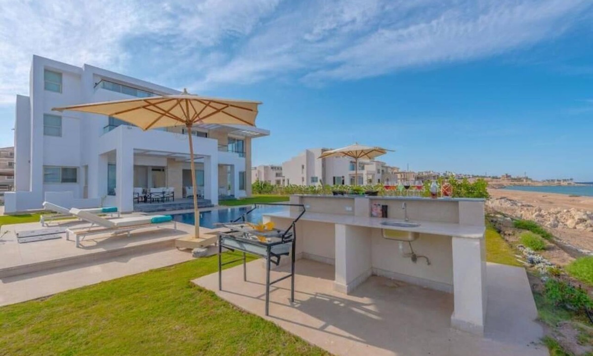 Sahl Hasheeh House | Royal Villa on the beach