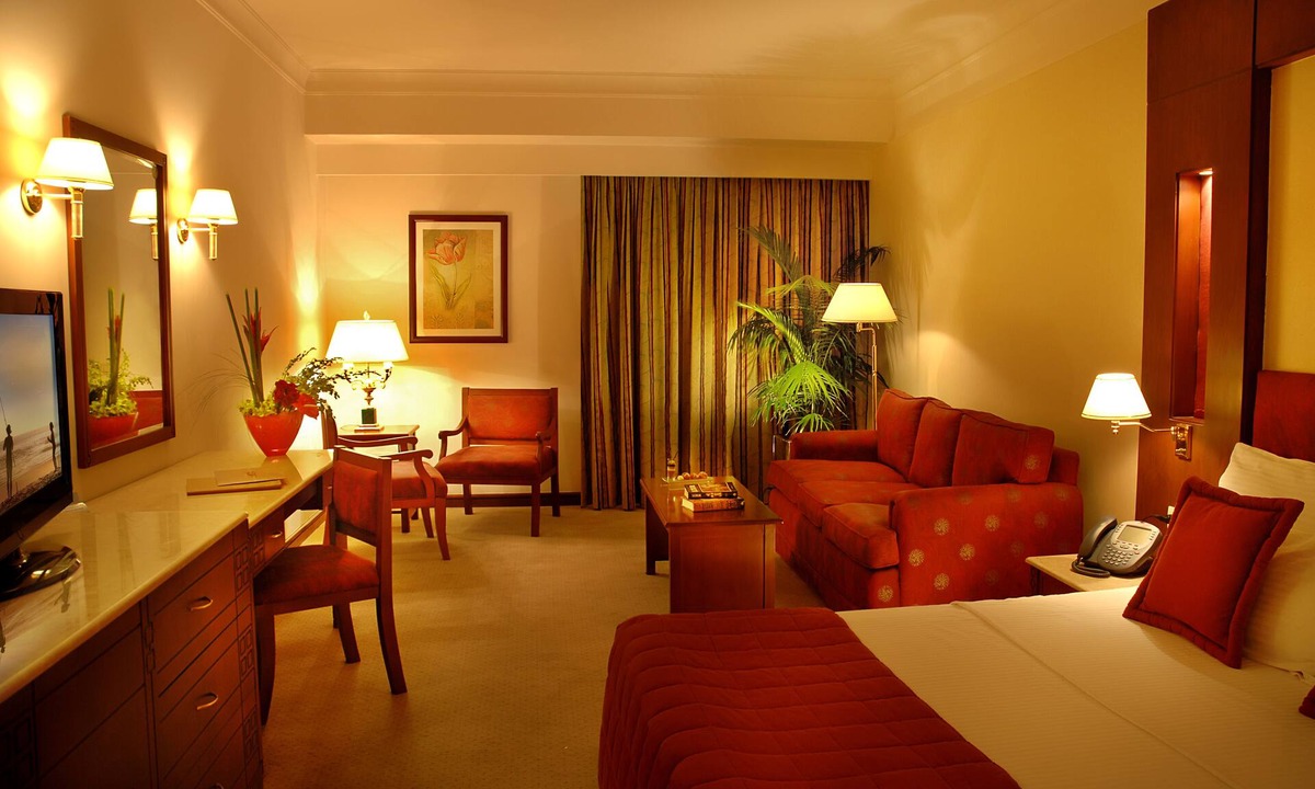 Al Duqqi Hotel | Safir Hotel Cairo