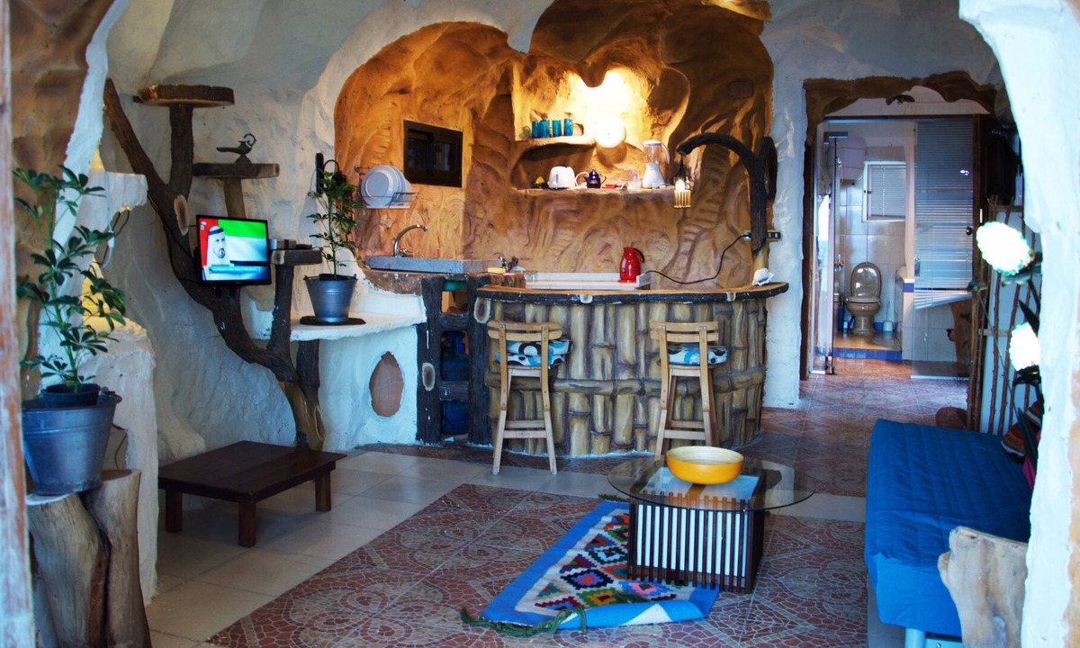Az Zagazig Apartment | The Cozy Beach Cave