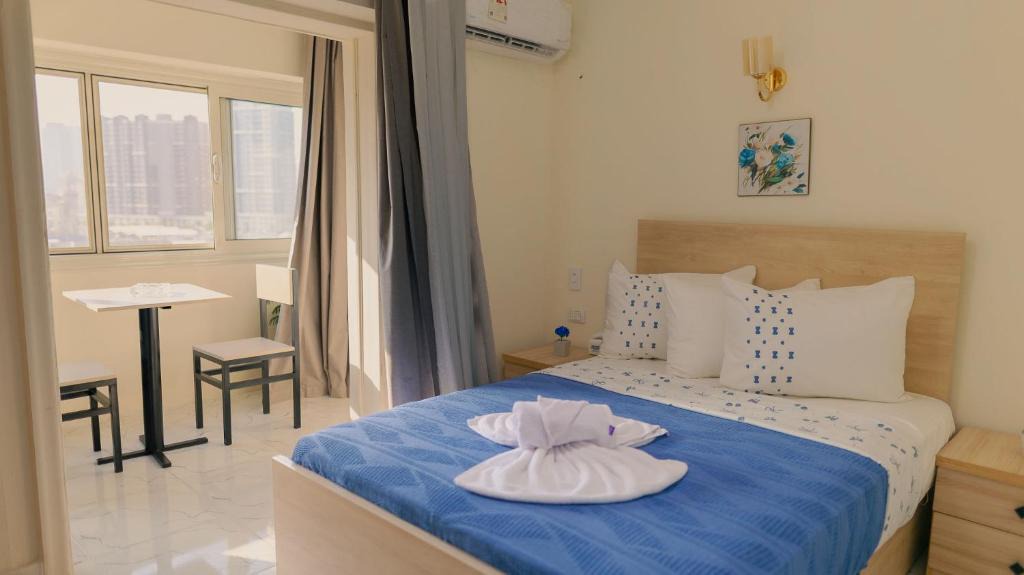 Qasr an-Nil Apartment | The Downtown Cairo Stay