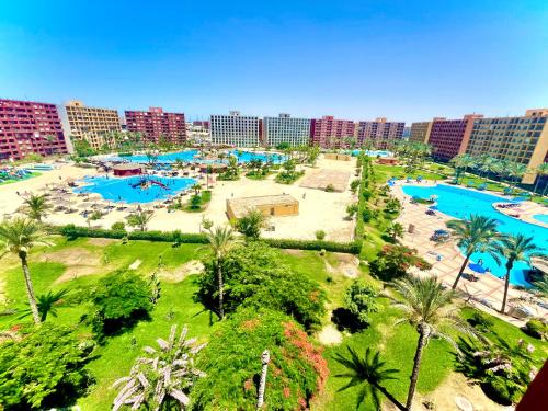 Marina El Alamein Ski Chalet | The Golfer's Haven - FAMILIES ONLY- Chalet in Golf Porto Marina